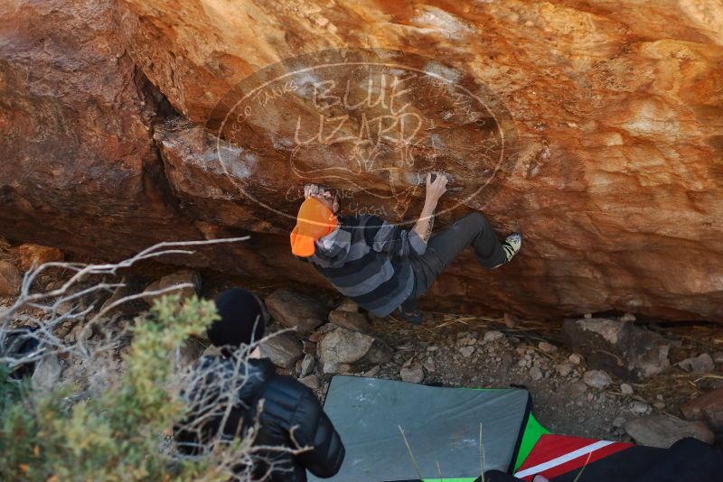 Bouldering in Hueco Tanks on 01/14/2019 with Blue Lizard Climbing and Yoga

Filename: SRM_20190114_1115250.jpg
Aperture: f/2.8
Shutter Speed: 1/250
Body: Canon EOS-1D Mark II
Lens: Canon EF 50mm f/1.8 II