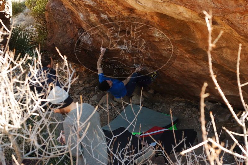 Bouldering in Hueco Tanks on 01/14/2019 with Blue Lizard Climbing and Yoga

Filename: SRM_20190114_1119550.jpg
Aperture: f/4.0
Shutter Speed: 1/250
Body: Canon EOS-1D Mark II
Lens: Canon EF 50mm f/1.8 II