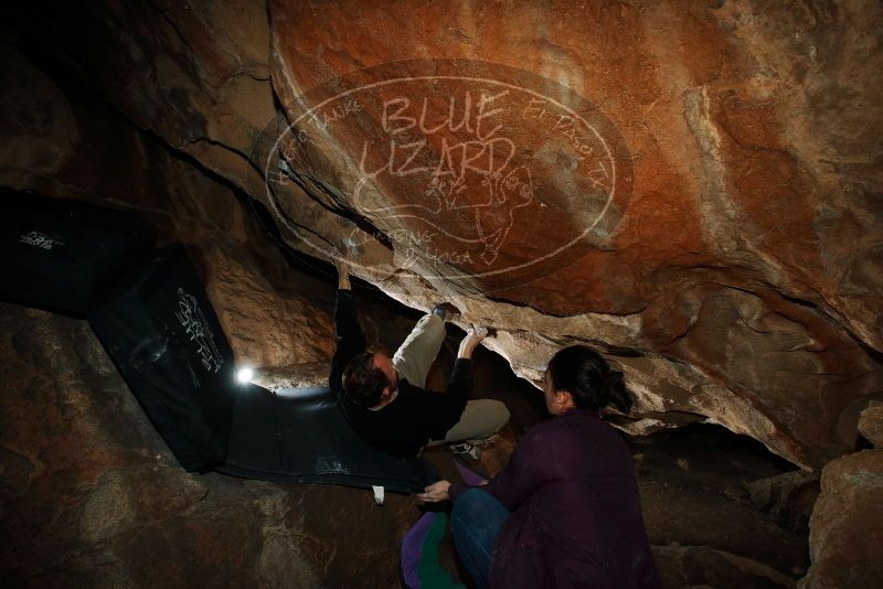 Bouldering in Hueco Tanks on 01/14/2019 with Blue Lizard Climbing and Yoga

Filename: SRM_20190114_1319480.jpg
Aperture: f/8.0
Shutter Speed: 1/250
Body: Canon EOS-1D Mark II
Lens: Canon EF 16-35mm f/2.8 L