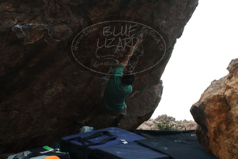 Bouldering in Hueco Tanks on 01/14/2019 with Blue Lizard Climbing and Yoga

Filename: SRM_20190114_1711500.jpg
Aperture: f/5.6
Shutter Speed: 1/250
Body: Canon EOS-1D Mark II
Lens: Canon EF 50mm f/1.8 II