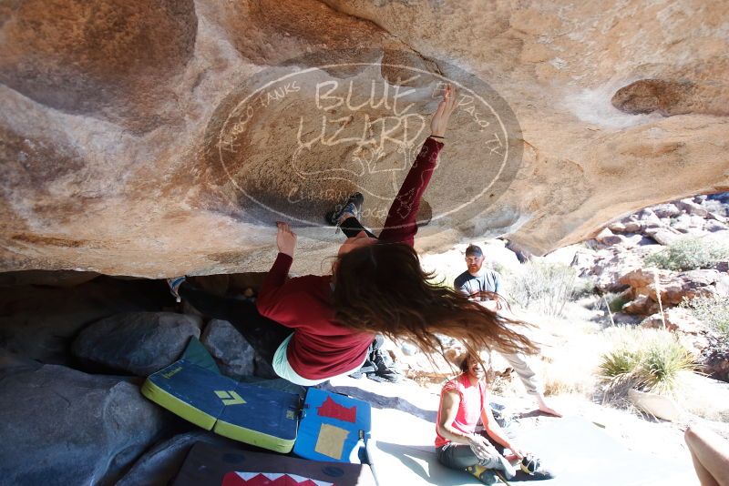 Bouldering in Hueco Tanks on 01/19/2019 with Blue Lizard Climbing and Yoga

Filename: SRM_20190119_1219310.jpg
Aperture: f/3.2
Shutter Speed: 1/1000
Body: Canon EOS-1D Mark II
Lens: Canon EF 16-35mm f/2.8 L