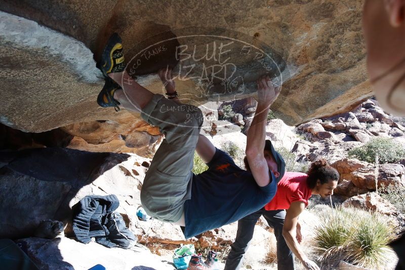 Bouldering in Hueco Tanks on 01/19/2019 with Blue Lizard Climbing and Yoga

Filename: SRM_20190119_1227250.jpg
Aperture: f/8.0
Shutter Speed: 1/320
Body: Canon EOS-1D Mark II
Lens: Canon EF 16-35mm f/2.8 L