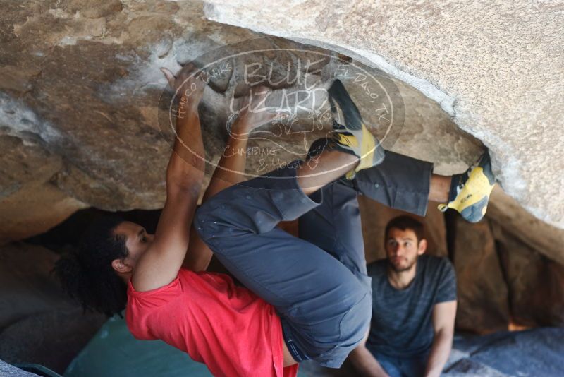 Bouldering in Hueco Tanks on 01/19/2019 with Blue Lizard Climbing and Yoga

Filename: SRM_20190119_1302110.jpg
Aperture: f/3.5
Shutter Speed: 1/250
Body: Canon EOS-1D Mark II
Lens: Canon EF 50mm f/1.8 II