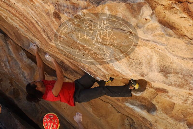 Bouldering in Hueco Tanks on 01/19/2019 with Blue Lizard Climbing and Yoga

Filename: SRM_20190119_1443180.jpg
Aperture: f/4.5
Shutter Speed: 1/320
Body: Canon EOS-1D Mark II
Lens: Canon EF 50mm f/1.8 II