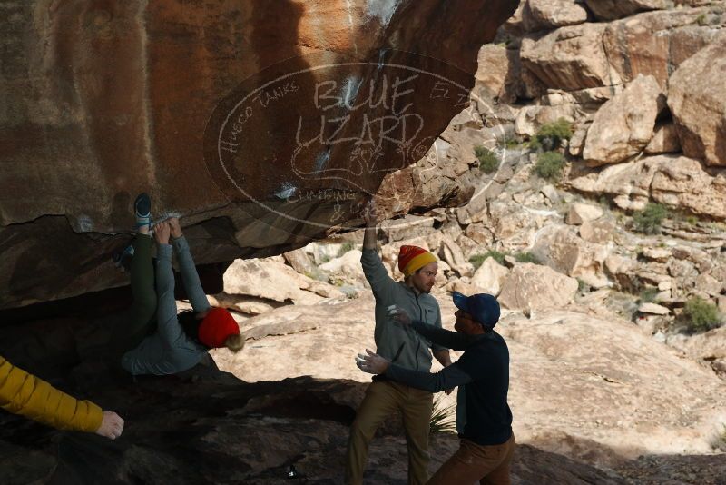 Bouldering in Hueco Tanks on 01/20/2019 with Blue Lizard Climbing and Yoga

Filename: SRM_20190120_1448060.jpg
Aperture: f/8.0
Shutter Speed: 1/250
Body: Canon EOS-1D Mark II
Lens: Canon EF 50mm f/1.8 II