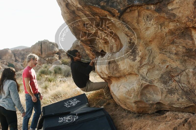 Bouldering in Hueco Tanks on 01/21/2019 with Blue Lizard Climbing and Yoga

Filename: SRM_20190121_1058410.jpg
Aperture: f/4.5
Shutter Speed: 1/320
Body: Canon EOS-1D Mark II
Lens: Canon EF 50mm f/1.8 II