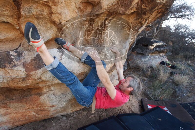 Bouldering in Hueco Tanks on 01/21/2019 with Blue Lizard Climbing and Yoga

Filename: SRM_20190121_1105330.jpg
Aperture: f/6.3
Shutter Speed: 1/250
Body: Canon EOS-1D Mark II
Lens: Canon EF 16-35mm f/2.8 L