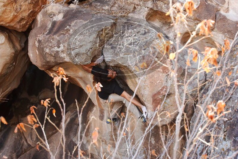 Bouldering in Hueco Tanks on 01/21/2019 with Blue Lizard Climbing and Yoga

Filename: SRM_20190121_1236350.jpg
Aperture: f/5.6
Shutter Speed: 1/250
Body: Canon EOS-1D Mark II
Lens: Canon EF 16-35mm f/2.8 L