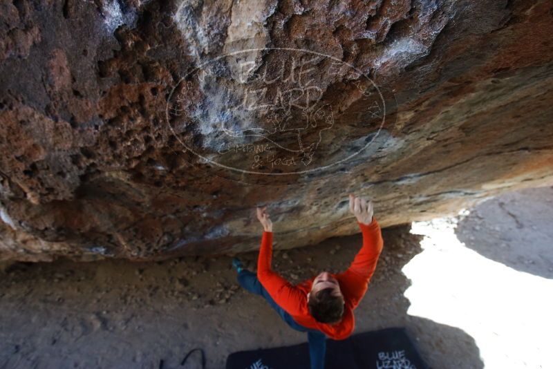 Bouldering in Hueco Tanks on 01/26/2019 with Blue Lizard Climbing and Yoga

Filename: SRM_20190126_1453150.jpg
Aperture: f/4.0
Shutter Speed: 1/250
Body: Canon EOS-1D Mark II
Lens: Canon EF 16-35mm f/2.8 L