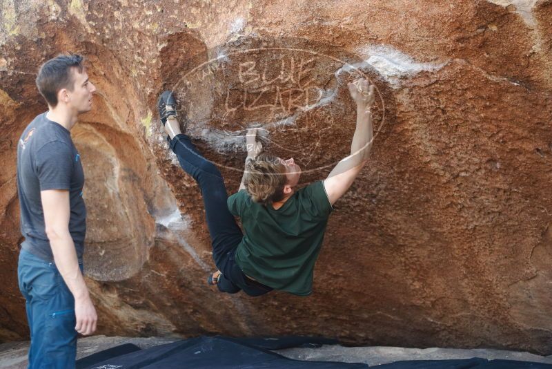 Bouldering in Hueco Tanks on 01/27/2019 with Blue Lizard Climbing and Yoga

Filename: SRM_20190127_1210230.jpg
Aperture: f/2.5
Shutter Speed: 1/320
Body: Canon EOS-1D Mark II
Lens: Canon EF 50mm f/1.8 II