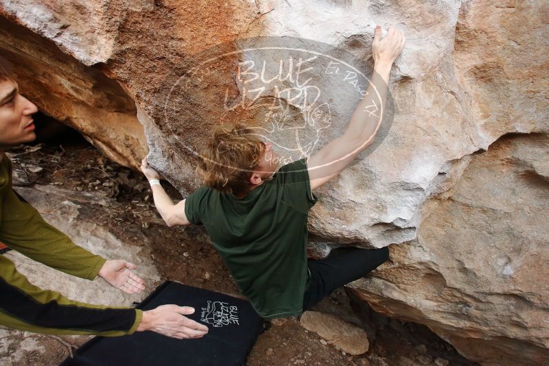 Bouldering in Hueco Tanks on 01/27/2019 with Blue Lizard Climbing and Yoga

Filename: SRM_20190127_1357030.jpg
Aperture: f/4.0
Shutter Speed: 1/800
Body: Canon EOS-1D Mark II
Lens: Canon EF 16-35mm f/2.8 L