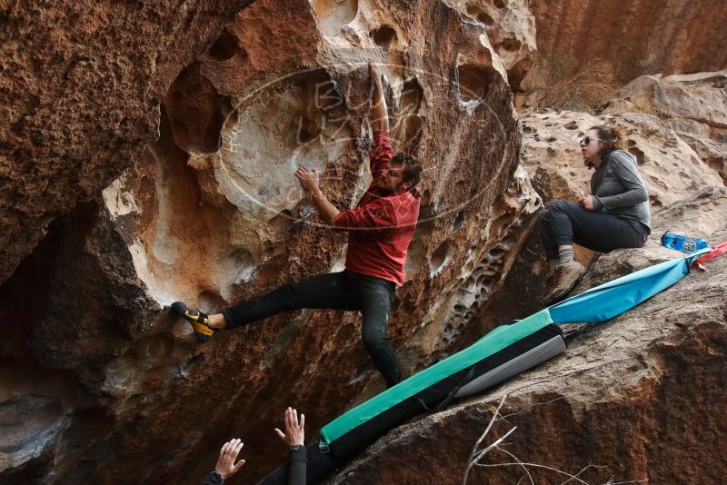 Bouldering in Hueco Tanks on 02/03/2019 with Blue Lizard Climbing and Yoga

Filename: SRM_20190203_1446460.jpg
Aperture: f/5.6
Shutter Speed: 1/640
Body: Canon EOS-1D Mark II
Lens: Canon EF 16-35mm f/2.8 L