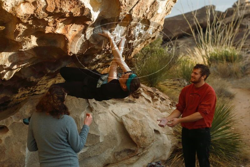 Bouldering in Hueco Tanks on 02/03/2019 with Blue Lizard Climbing and Yoga

Filename: SRM_20190203_1804110.jpg
Aperture: f/3.2
Shutter Speed: 1/400
Body: Canon EOS-1D Mark II
Lens: Canon EF 50mm f/1.8 II