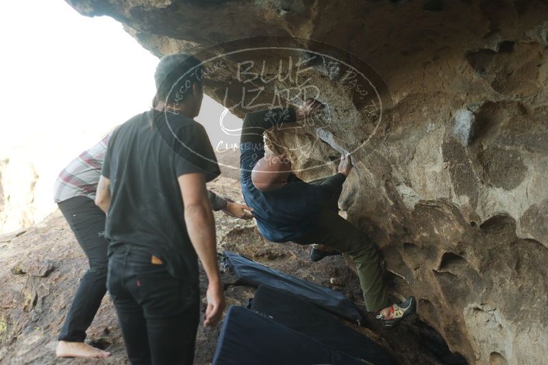 Bouldering in Hueco Tanks on 02/02/2019 with Blue Lizard Climbing and Yoga

Filename: SRM_20190202_1801320.jpg
Aperture: f/2.8
Shutter Speed: 1/400
Body: Canon EOS-1D Mark II
Lens: Canon EF 50mm f/1.8 II