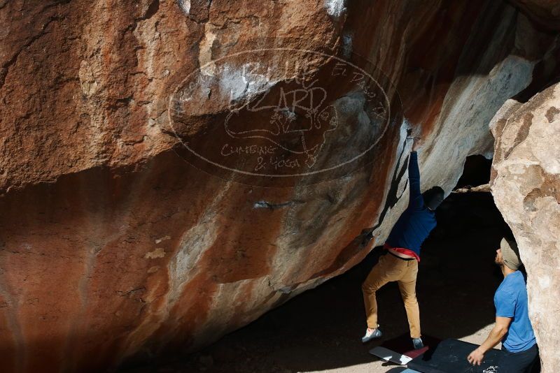 Bouldering in Hueco Tanks on 02/09/2019 with Blue Lizard Climbing and Yoga

Filename: SRM_20190209_1208030.jpg
Aperture: f/5.6
Shutter Speed: 1/250
Body: Canon EOS-1D Mark II
Lens: Canon EF 16-35mm f/2.8 L