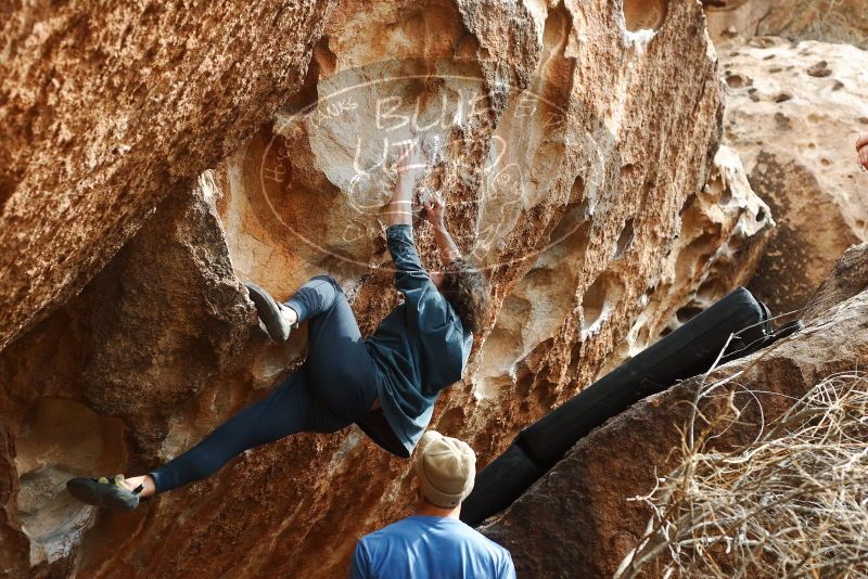 Bouldering in Hueco Tanks on 02/09/2019 with Blue Lizard Climbing and Yoga

Filename: SRM_20190209_1459420.jpg
Aperture: f/4.0
Shutter Speed: 1/640
Body: Canon EOS-1D Mark II
Lens: Canon EF 50mm f/1.8 II