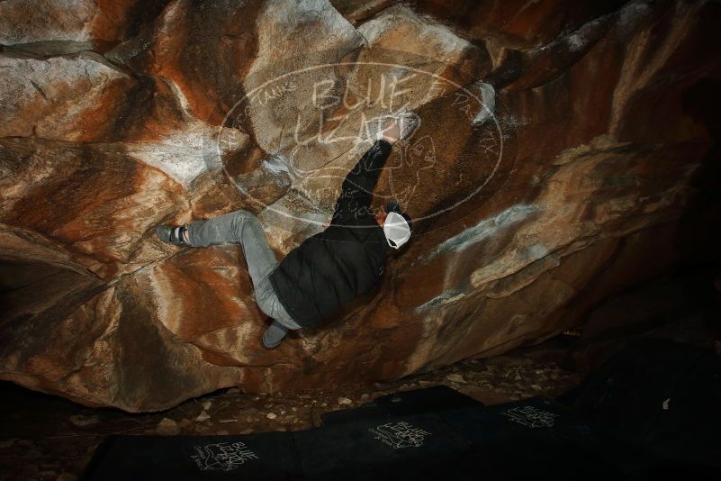 Bouldering in Hueco Tanks on 02/17/2019 with Blue Lizard Climbing and Yoga

Filename: SRM_20190217_1600130.jpg
Aperture: f/8.0
Shutter Speed: 1/250
Body: Canon EOS-1D Mark II
Lens: Canon EF 16-35mm f/2.8 L