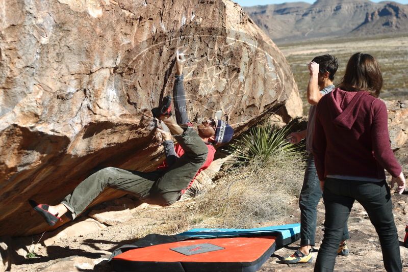 Bouldering in Hueco Tanks on 02/22/2019 with Blue Lizard Climbing and Yoga

Filename: SRM_20190222_1043050.jpg
Aperture: f/4.0
Shutter Speed: 1/640
Body: Canon EOS-1D Mark II
Lens: Canon EF 50mm f/1.8 II