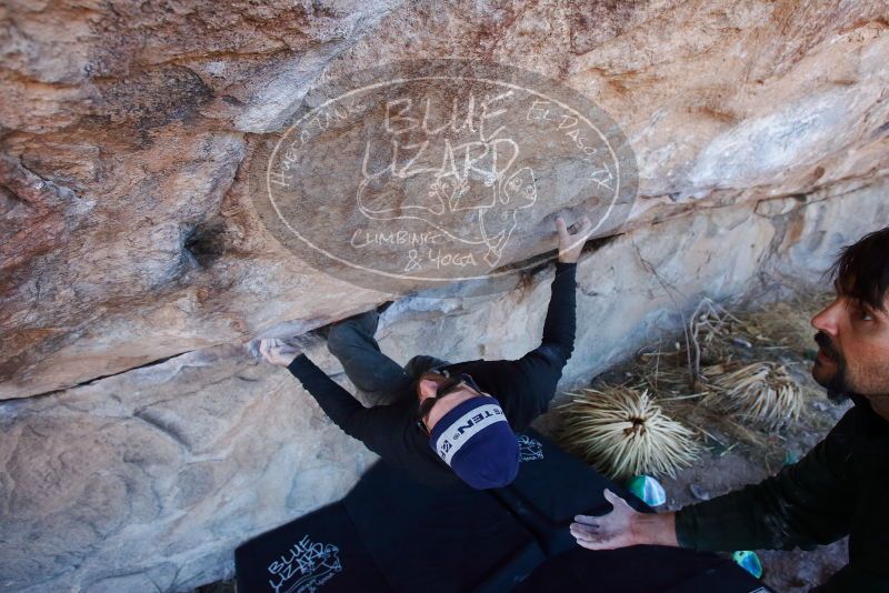 Bouldering in Hueco Tanks on 02/22/2019 with Blue Lizard Climbing and Yoga

Filename: SRM_20190222_1124560.jpg
Aperture: f/5.0
Shutter Speed: 1/250
Body: Canon EOS-1D Mark II
Lens: Canon EF 16-35mm f/2.8 L