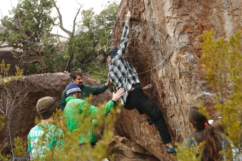 Bouldering in Hueco Tanks on 02/22/2019 with Blue Lizard Climbing and Yoga

Filename: SRM_20190222_1554230.jpg
Aperture: f/4.0
Shutter Speed: 1/500
Body: Canon EOS-1D Mark II
Lens: Canon EF 50mm f/1.8 II