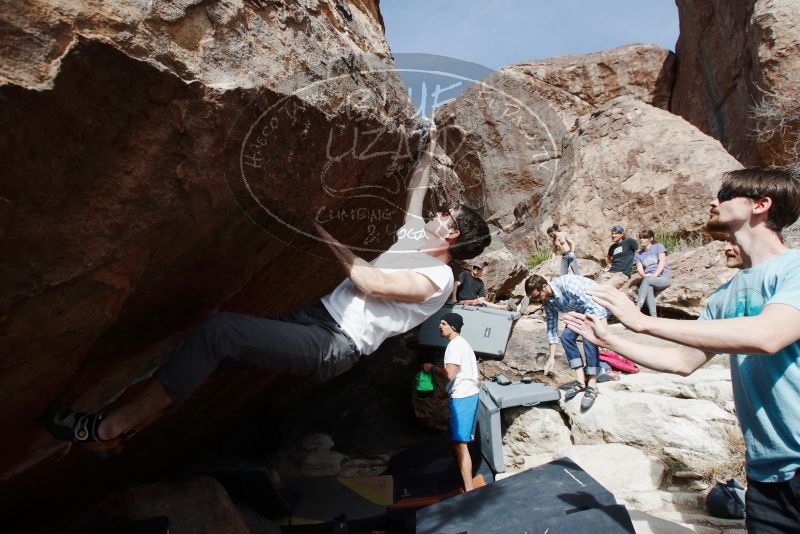 Bouldering in Hueco Tanks on 03/01/2019 with Blue Lizard Climbing and Yoga

Filename: SRM_20190301_1546120.jpg
Aperture: f/5.6
Shutter Speed: 1/2000
Body: Canon EOS-1D Mark II
Lens: Canon EF 16-35mm f/2.8 L