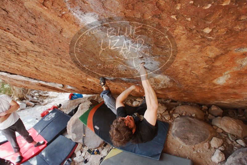 Bouldering in Hueco Tanks on 03/01/2019 with Blue Lizard Climbing and Yoga

Filename: SRM_20190301_1552260.jpg
Aperture: f/5.6
Shutter Speed: 1/320
Body: Canon EOS-1D Mark II
Lens: Canon EF 16-35mm f/2.8 L