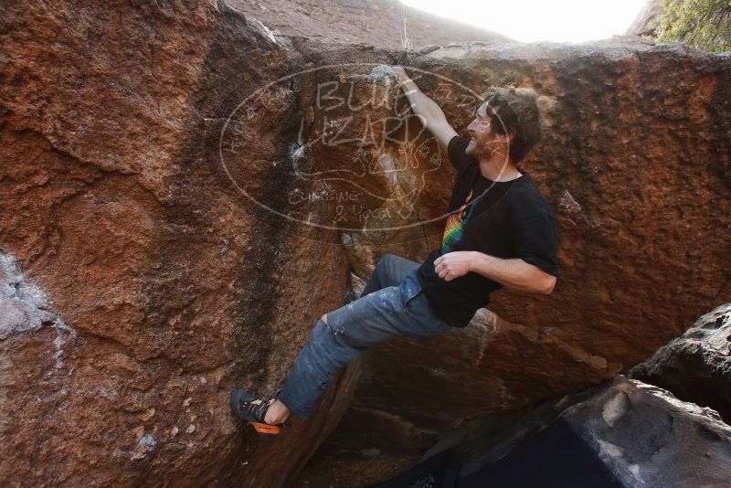 Bouldering in Hueco Tanks on 03/02/2019 with Blue Lizard Climbing and Yoga

Filename: SRM_20190302_1604310.jpg
Aperture: f/5.6
Shutter Speed: 1/250
Body: Canon EOS-1D Mark II
Lens: Canon EF 16-35mm f/2.8 L