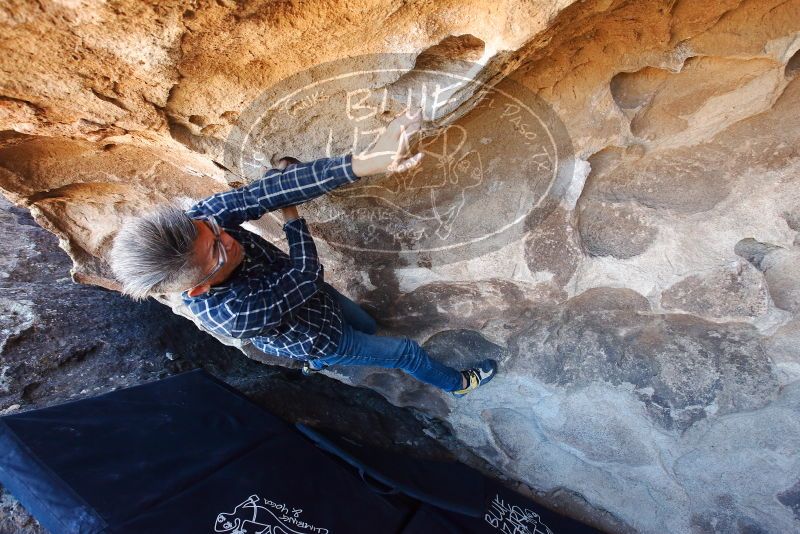 Bouldering in Hueco Tanks on 03/03/2019 with Blue Lizard Climbing and Yoga

Filename: SRM_20190303_1452150.jpg
Aperture: f/5.6
Shutter Speed: 1/160
Body: Canon EOS-1D Mark II
Lens: Canon EF 16-35mm f/2.8 L