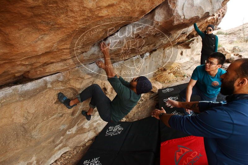 Bouldering in Hueco Tanks on 03/08/2019 with Blue Lizard Climbing and Yoga

Filename: SRM_20190308_1430160.jpg
Aperture: f/5.6
Shutter Speed: 1/200
Body: Canon EOS-1D Mark II
Lens: Canon EF 16-35mm f/2.8 L