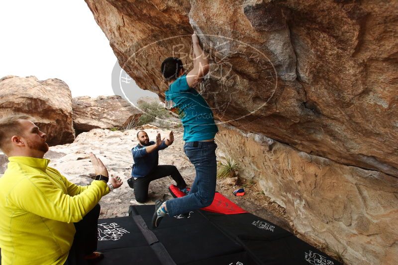 Bouldering in Hueco Tanks on 03/08/2019 with Blue Lizard Climbing and Yoga

Filename: SRM_20190308_1449170.jpg
Aperture: f/5.6
Shutter Speed: 1/250
Body: Canon EOS-1D Mark II
Lens: Canon EF 16-35mm f/2.8 L