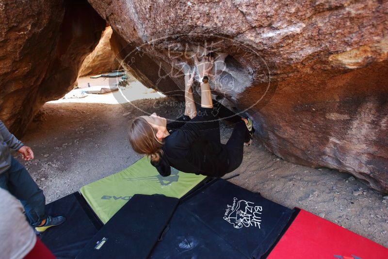 Bouldering in Hueco Tanks on 03/09/2019 with Blue Lizard Climbing and Yoga

Filename: SRM_20190309_1105260.jpg
Aperture: f/4.0
Shutter Speed: 1/320
Body: Canon EOS-1D Mark II
Lens: Canon EF 16-35mm f/2.8 L