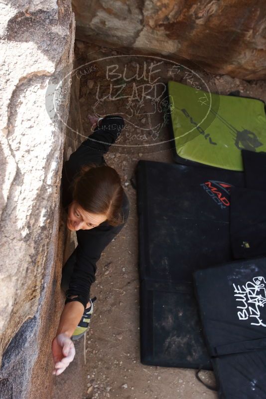 Bouldering in Hueco Tanks on 03/09/2019 with Blue Lizard Climbing and Yoga

Filename: SRM_20190309_1257280.jpg
Aperture: f/5.6
Shutter Speed: 1/320
Body: Canon EOS-1D Mark II
Lens: Canon EF 16-35mm f/2.8 L