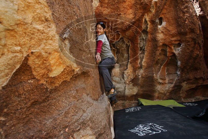 Bouldering in Hueco Tanks on 03/09/2019 with Blue Lizard Climbing and Yoga

Filename: SRM_20190309_1314300.jpg
Aperture: f/5.6
Shutter Speed: 1/250
Body: Canon EOS-1D Mark II
Lens: Canon EF 16-35mm f/2.8 L