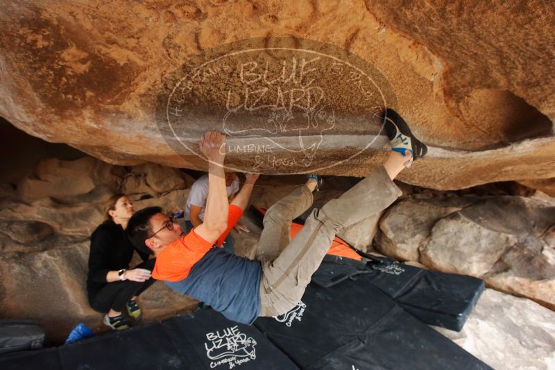 Bouldering in Hueco Tanks on 03/09/2019 with Blue Lizard Climbing and Yoga

Filename: SRM_20190309_1533000.jpg
Aperture: f/5.6
Shutter Speed: 1/250
Body: Canon EOS-1D Mark II
Lens: Canon EF 16-35mm f/2.8 L