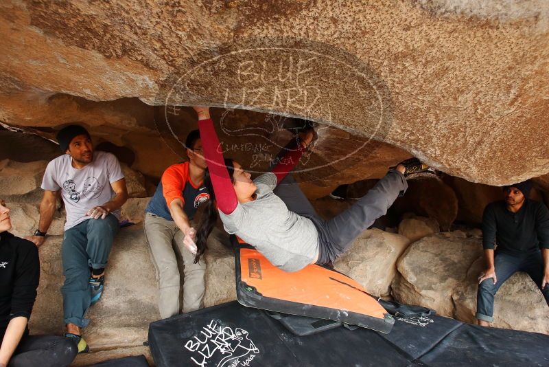 Bouldering in Hueco Tanks on 03/09/2019 with Blue Lizard Climbing and Yoga

Filename: SRM_20190309_1536100.jpg
Aperture: f/5.6
Shutter Speed: 1/250
Body: Canon EOS-1D Mark II
Lens: Canon EF 16-35mm f/2.8 L