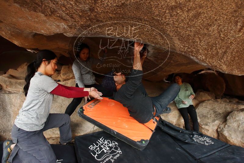 Bouldering in Hueco Tanks on 03/09/2019 with Blue Lizard Climbing and Yoga

Filename: SRM_20190309_1543390.jpg
Aperture: f/5.6
Shutter Speed: 1/250
Body: Canon EOS-1D Mark II
Lens: Canon EF 16-35mm f/2.8 L