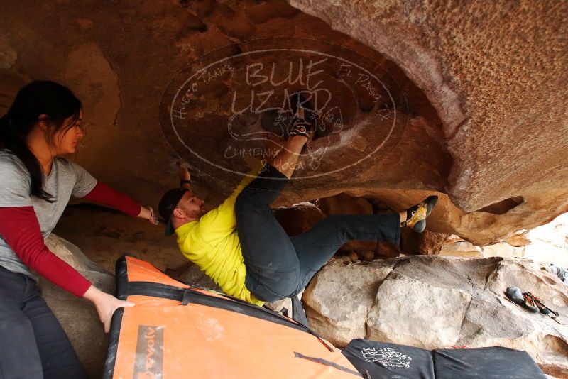 Bouldering in Hueco Tanks on 03/09/2019 with Blue Lizard Climbing and Yoga

Filename: SRM_20190309_1602220.jpg
Aperture: f/5.6
Shutter Speed: 1/160
Body: Canon EOS-1D Mark II
Lens: Canon EF 16-35mm f/2.8 L