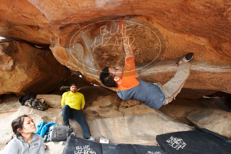 Bouldering in Hueco Tanks on 03/09/2019 with Blue Lizard Climbing and Yoga

Filename: SRM_20190309_1612190.jpg
Aperture: f/5.6
Shutter Speed: 1/160
Body: Canon EOS-1D Mark II
Lens: Canon EF 16-35mm f/2.8 L