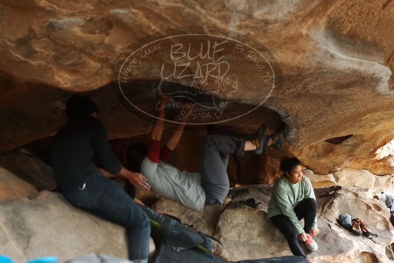 Bouldering in Hueco Tanks on 03/09/2019 with Blue Lizard Climbing and Yoga

Filename: SRM_20190309_1629030.jpg
Aperture: f/3.5
Shutter Speed: 1/250
Body: Canon EOS-1D Mark II
Lens: Canon EF 50mm f/1.8 II