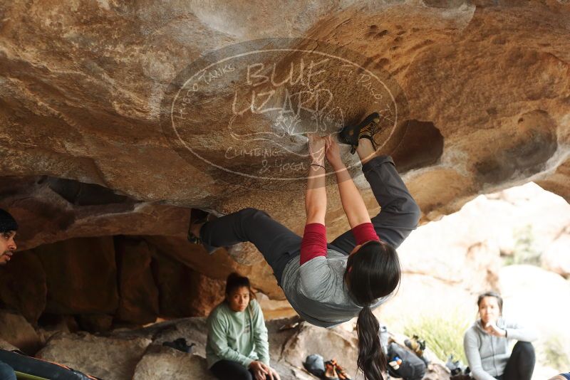 Bouldering in Hueco Tanks on 03/09/2019 with Blue Lizard Climbing and Yoga

Filename: SRM_20190309_1629420.jpg
Aperture: f/3.5
Shutter Speed: 1/250
Body: Canon EOS-1D Mark II
Lens: Canon EF 50mm f/1.8 II