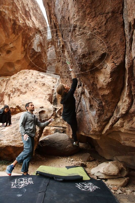 Bouldering in Hueco Tanks on 03/10/2019 with Blue Lizard Climbing and Yoga

Filename: SRM_20190310_1504091.jpg
Aperture: f/5.6
Shutter Speed: 1/250
Body: Canon EOS-1D Mark II
Lens: Canon EF 16-35mm f/2.8 L