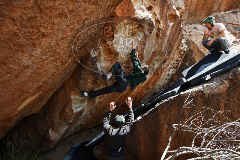 Bouldering in Hueco Tanks on 03/15/2019 with Blue Lizard Climbing and Yoga

Filename: SRM_20190315_1401540.jpg
Aperture: f/5.6
Shutter Speed: 1/640
Body: Canon EOS-1D Mark II
Lens: Canon EF 16-35mm f/2.8 L