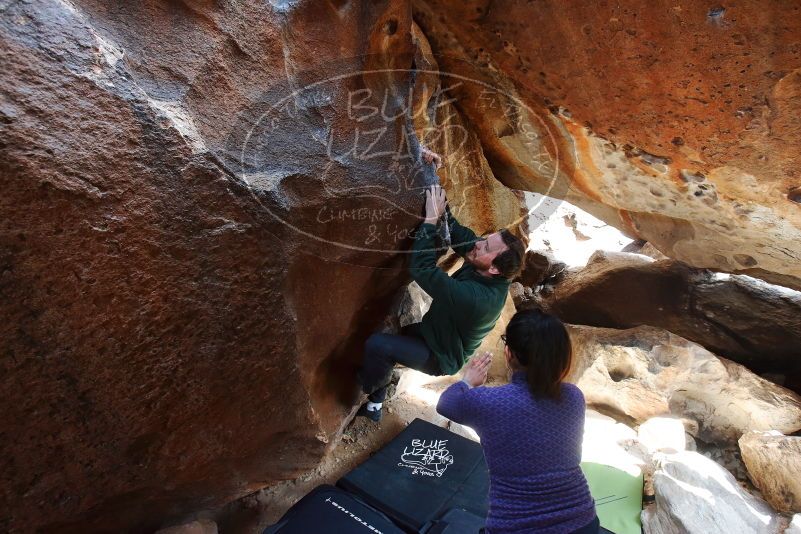 Bouldering in Hueco Tanks on 03/15/2019 with Blue Lizard Climbing and Yoga

Filename: SRM_20190315_1547200.jpg
Aperture: f/5.0
Shutter Speed: 1/160
Body: Canon EOS-1D Mark II
Lens: Canon EF 16-35mm f/2.8 L