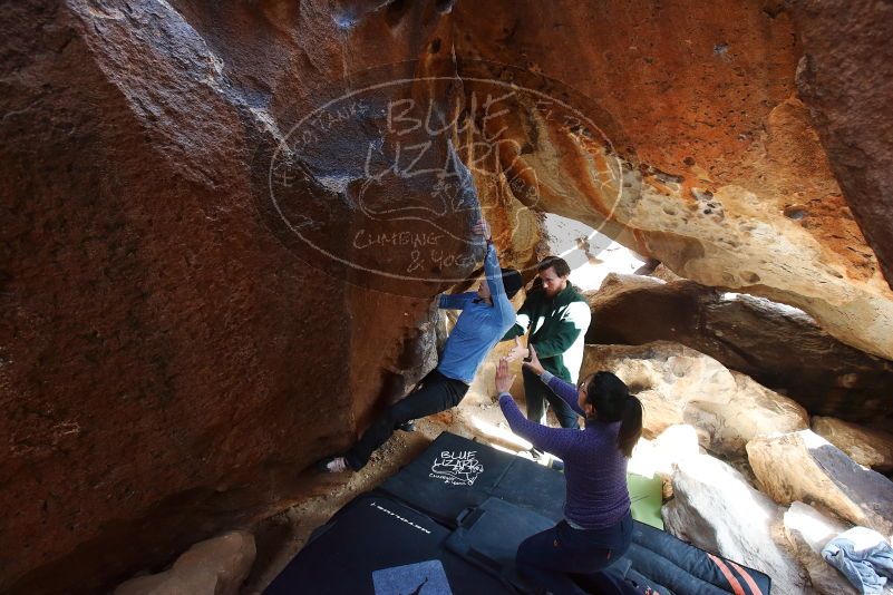 Bouldering in Hueco Tanks on 03/15/2019 with Blue Lizard Climbing and Yoga

Filename: SRM_20190315_1551120.jpg
Aperture: f/5.0
Shutter Speed: 1/200
Body: Canon EOS-1D Mark II
Lens: Canon EF 16-35mm f/2.8 L