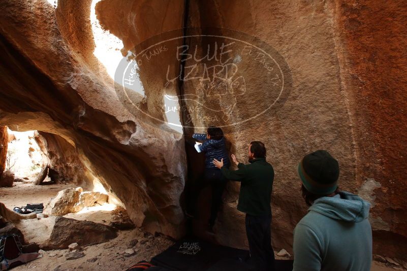 Bouldering in Hueco Tanks on 03/15/2019 with Blue Lizard Climbing and Yoga

Filename: SRM_20190315_1634110.jpg
Aperture: f/6.3
Shutter Speed: 1/125
Body: Canon EOS-1D Mark II
Lens: Canon EF 16-35mm f/2.8 L