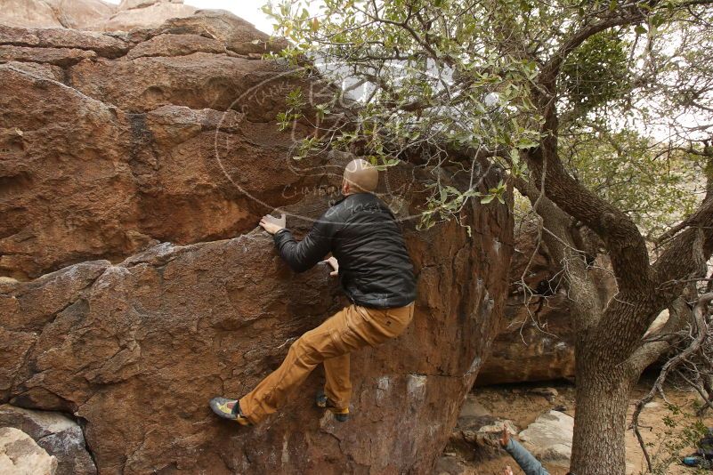 Bouldering in Hueco Tanks on 03/16/2019 with Blue Lizard Climbing and Yoga

Filename: SRM_20190316_1136050.jpg
Aperture: f/6.3
Shutter Speed: 1/100
Body: Canon EOS-1D Mark II
Lens: Canon EF 16-35mm f/2.8 L