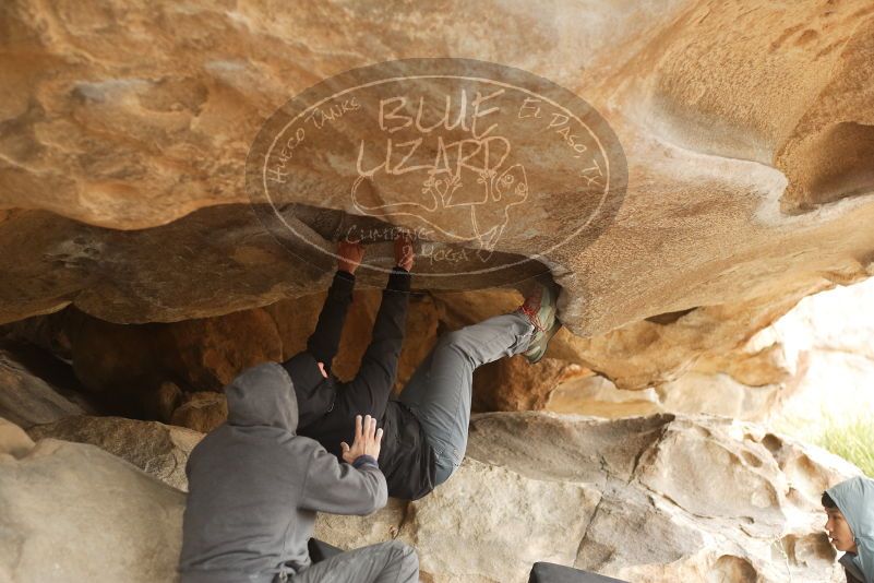 Bouldering in Hueco Tanks on 03/16/2019 with Blue Lizard Climbing and Yoga

Filename: SRM_20190316_1259350.jpg
Aperture: f/2.8
Shutter Speed: 1/250
Body: Canon EOS-1D Mark II
Lens: Canon EF 50mm f/1.8 II