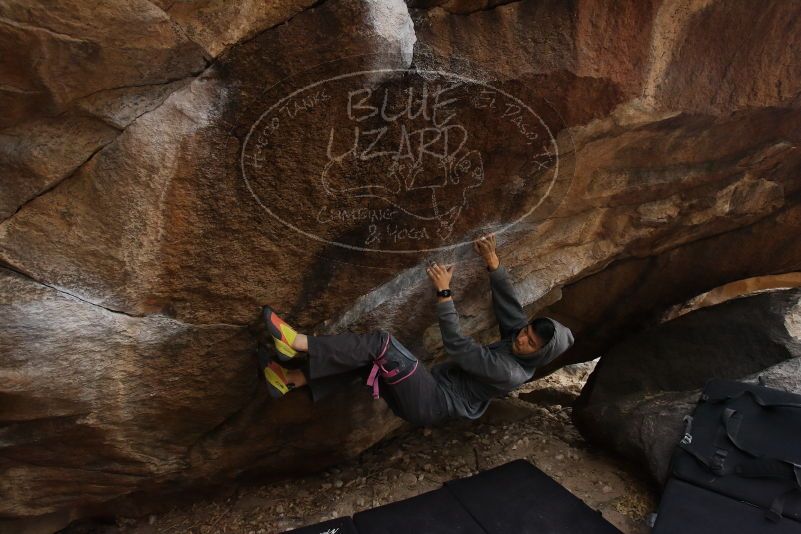 Bouldering in Hueco Tanks on 03/16/2019 with Blue Lizard Climbing and Yoga

Filename: SRM_20190316_1707140.jpg
Aperture: f/5.0
Shutter Speed: 1/200
Body: Canon EOS-1D Mark II
Lens: Canon EF 16-35mm f/2.8 L