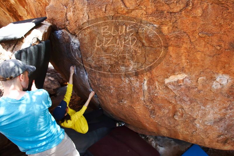 Bouldering in Hueco Tanks on 03/17/2019 with Blue Lizard Climbing and Yoga

Filename: SRM_20190317_1415450.jpg
Aperture: f/5.6
Shutter Speed: 1/250
Body: Canon EOS-1D Mark II
Lens: Canon EF 16-35mm f/2.8 L