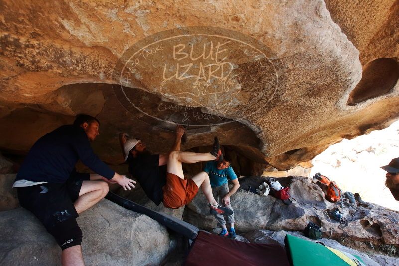 Bouldering in Hueco Tanks on 03/17/2019 with Blue Lizard Climbing and Yoga

Filename: SRM_20190317_1542090.jpg
Aperture: f/5.6
Shutter Speed: 1/250
Body: Canon EOS-1D Mark II
Lens: Canon EF 16-35mm f/2.8 L